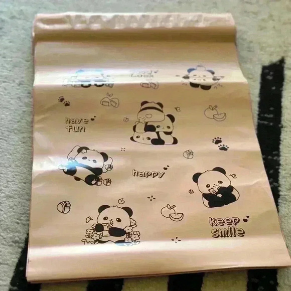 Pink Happy Bear 100PCS *Poly Mailers 9.75x12 Inch. - Picture 1 of 2